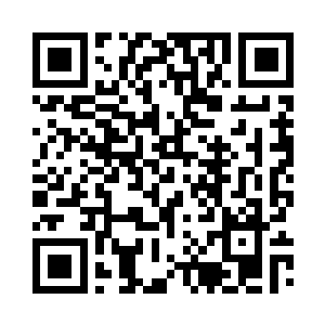 杨洛走到尸体边用手摸了摸死者的血二维码生成