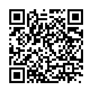 杨锐学着唐教授微微有些低沉的声音道二维码生成