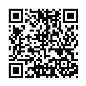 林可儿冲过来拿纸巾帮猴子按着伤口二维码生成