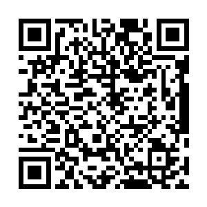 林封转了一圈之后在宰赫兰西南方找了个沙漠降落了下来二维码生成