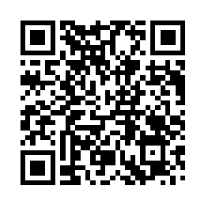 林思伊同样接到了家里回去吃饭的电话二维码生成