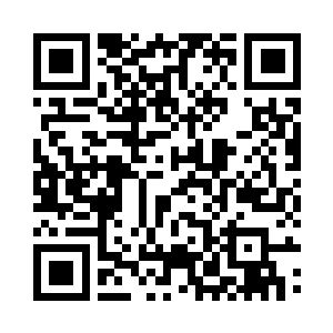 林烽再一次回到了先前进入这里的小镇二维码生成