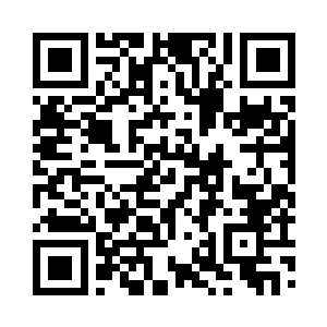 林烽笑呵呵的站在那里任由罗剑清打量着二维码生成