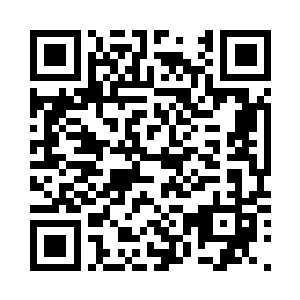 林琳灵直接坐在了夏天他们两个旁边二维码生成