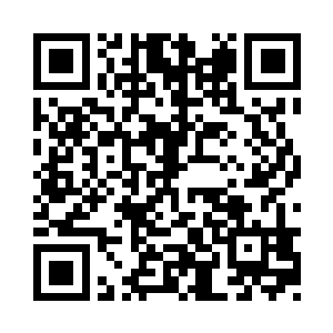 林辰有些诧异的看了看眼前的上官燕二维码生成