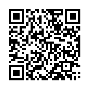 林铭小心翼翼的将秦杏轩放躺在地上二维码生成