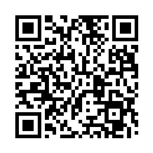 林锐回到了他们在尼日尔的临时营地二维码生成