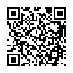 果然看到仙人影像的右侧有一张桌子二维码生成