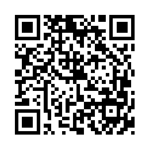 果然看到甲板上站着一位眉宇严肃的老者二维码生成