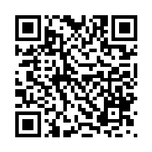 枪口立刻从小芸的背后转向了冷轩二维码生成