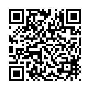 柯特妮立刻就跑到了詹妮弗的身边二维码生成