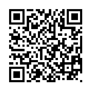 柳逸尘一把将公爵大人的头发拿在手上二维码生成