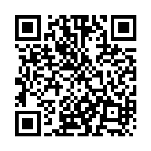 柳逸尘已经带着她来到了小树林里面二维码生成