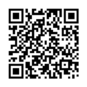 柳逸尘很快就在附近的商场里买了衣服二维码生成