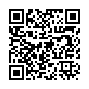 柳逸尘扔了一个本子在旁边的桌子上二维码生成