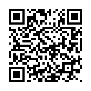 柳逸尘突然听到了一个非常悦耳动听的声音二维码生成