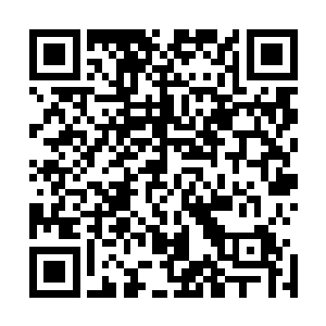 根本没把眼前这名穿着钨合金铠甲的天空圣师的话放在心上二维码生成