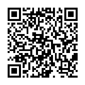 桃木镜是他在鄂市伊金霍洛旗的一个古董店里买来的二维码生成