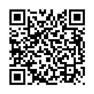 桃花一边捉螃蟹还一边恨恨地说着二维码生成