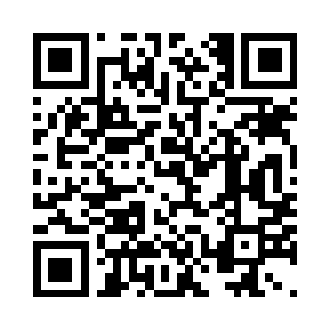 梓箐以及两只正在紧张砸门翻箱倒柜二维码生成