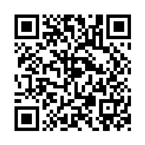 梓箐很安静地听这个律师把所有条款说完二维码生成