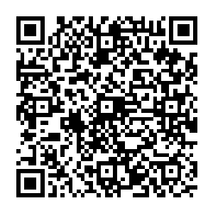 梓箐感觉自己现在脑袋里一团浆糊……她有一百种一千种方法可以瞬间解决眼前的事情二维码生成