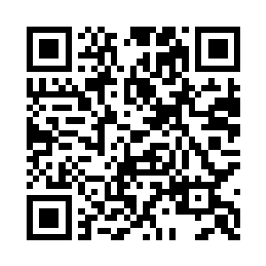 梓箐手里捧着这个改变了她一生命运的匣子二维码生成