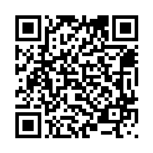 梓箐没有任何顾忌地自我宽衣解带二维码生成