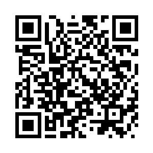 梓箐看到孙寡妇门外挂着一串鱼干二维码生成