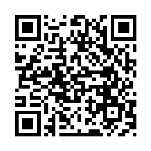 楚崆峒很是激动的抚摸着身旁的楚寰宇二维码生成