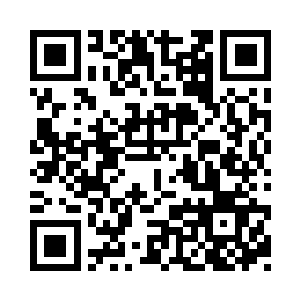 楚暮正在参悟得自三圣宗的三圣秘剑二维码生成