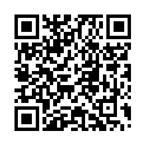 楚枫很快便回到了秘洞群圣所在的地方二维码生成