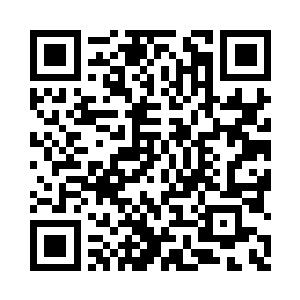 楚洁十分奇怪的揉着自己的屁股走出了办公室二维码生成