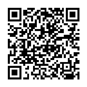 欧阳出云和欧阳香也离开了聚仙酒楼回到了飘渺客栈二维码生成