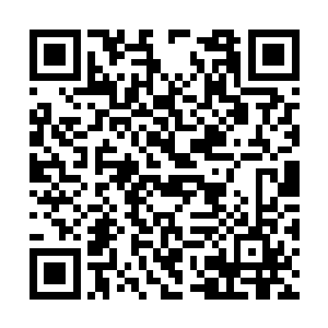 欧阳子士想到了罗龙文那传遍京城的猛男传奇故事二维码生成