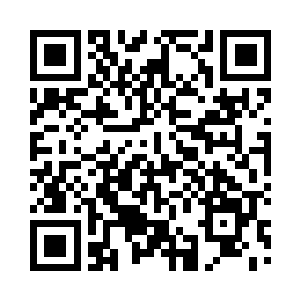 欧阳志远用公筷给萧眉夹了一块金黄的二维码生成