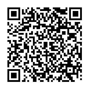 欧阳志远看到了副县长张茂盛和一位长的极其英俊儒雅的年轻的男人走了过来二维码生成