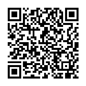 欧阳若兰身上有一股奇异的力量将杨风和她自己包围了起来二维码生成