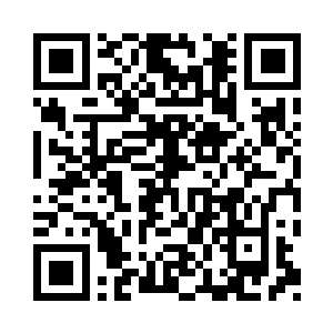 欧阳若兰轻轻的捋了捋自己额头处的头发二维码生成