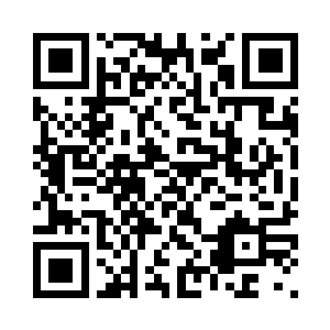 正准备后退的莫涯看到冷轩的举动二维码生成