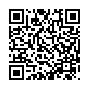 正在与师妃暄以花间步法缠斗的侯希白二维码生成