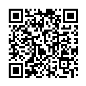 正在修葺虎尊的钟吾育也停下了手中的工作二维码生成