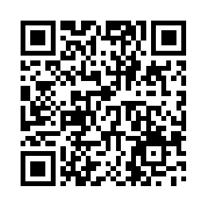 正在带孜孜进房间的殿下回头看了我一眼二维码生成