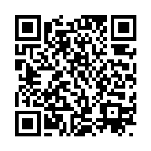 正在我们沉醉于欣赏火山口瑰丽日出的时候二维码生成