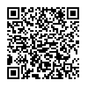 正在源源不绝的把那些不愿意臣服的太夏百姓运到了魔族大军的军营二维码生成
