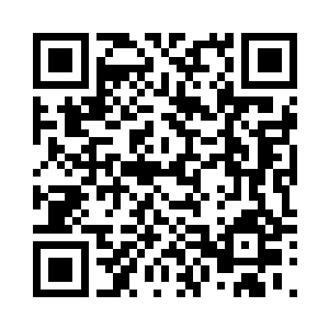 正在王小虎等将士拥护之下赶往南门二维码生成