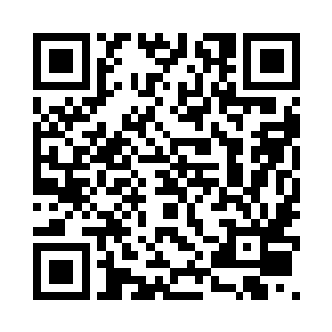 正在用手中的魔器轰击那法阵护罩二维码生成