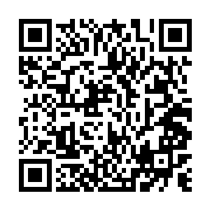 正在铁峰关里啃着冷烧饼的叶笑一听这整齐雄壮的呐喊二维码生成