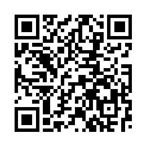 正在门外打扫的女仆看到沈篱出来二维码生成