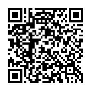 正在高扬觉得这些人是不是打算聚起更多人才会攻击的时候二维码生成